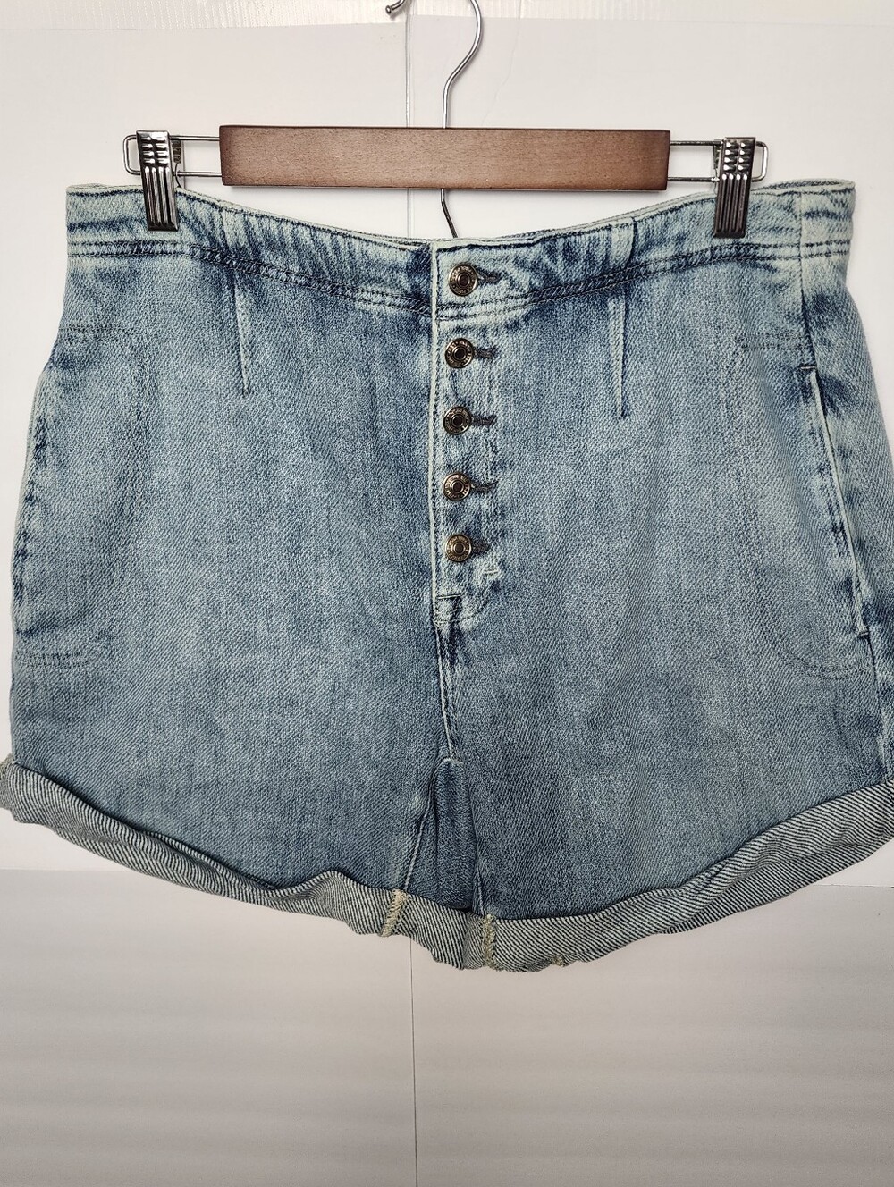 Free People We The Free Osaka Denim Shorts 28 Slouchy High Rise Button Fly